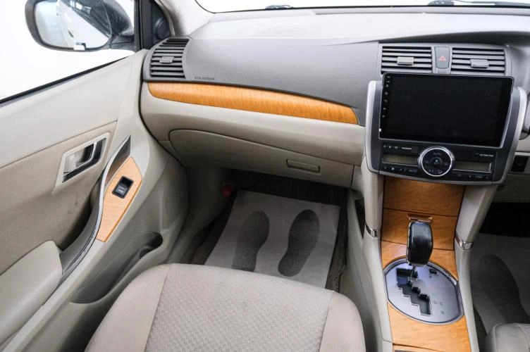 Toyota Premio 11 из 21