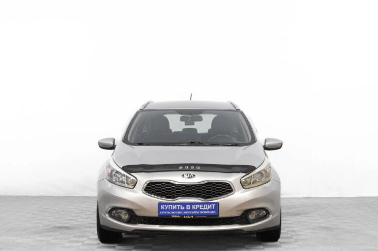 KIA cee'd 2 из 26