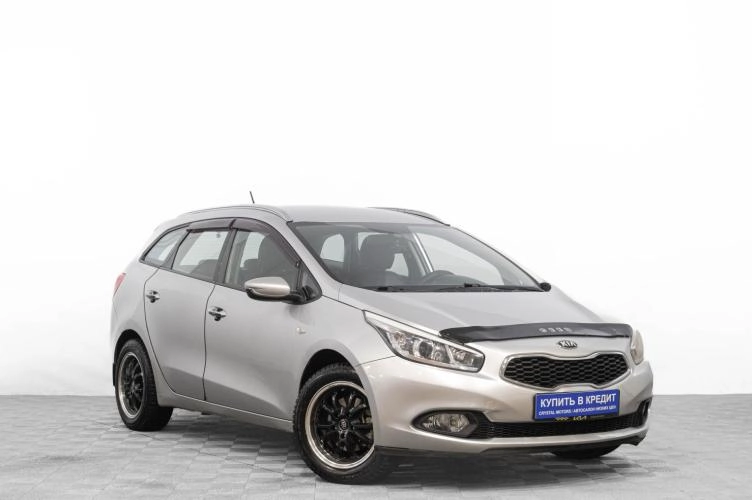 KIA cee'd 1 из 26