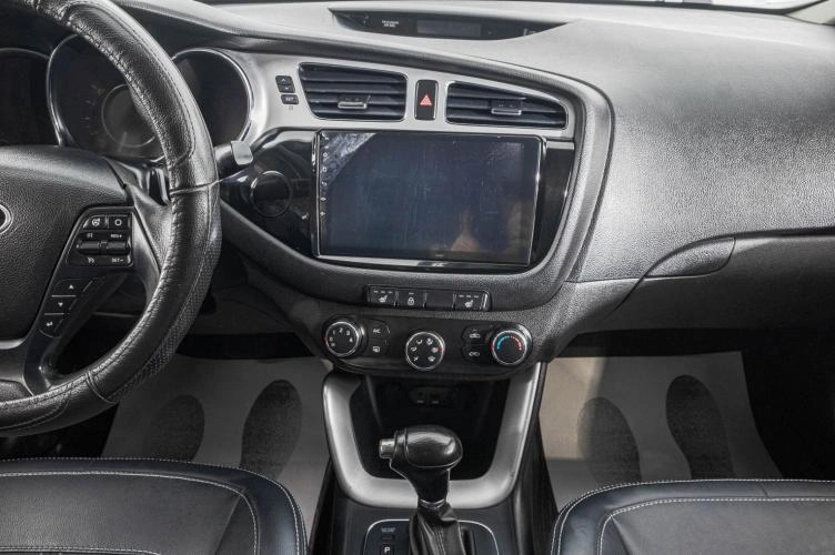 KIA cee'd 18 из 26