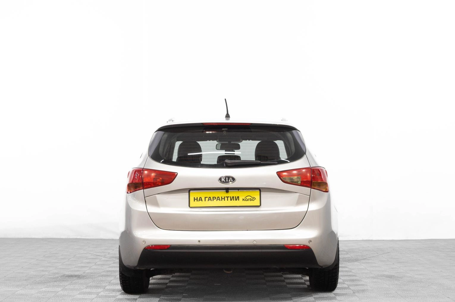 KIA cee'd 5 из 26