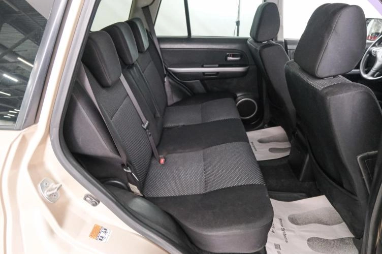 Suzuki Grand Vitara 20 из 21