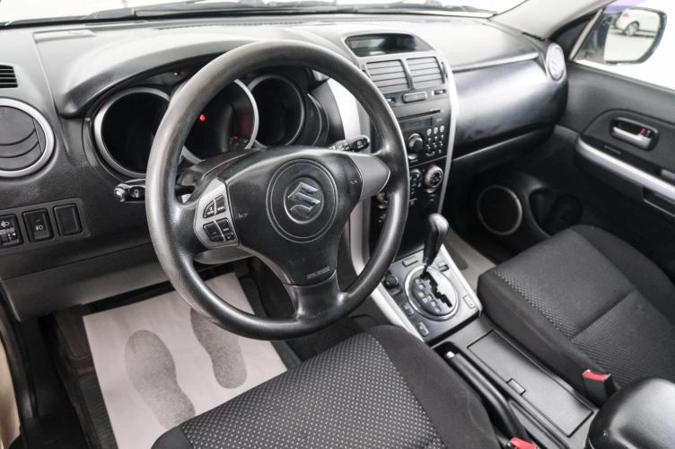 Suzuki Grand Vitara 8 из 21