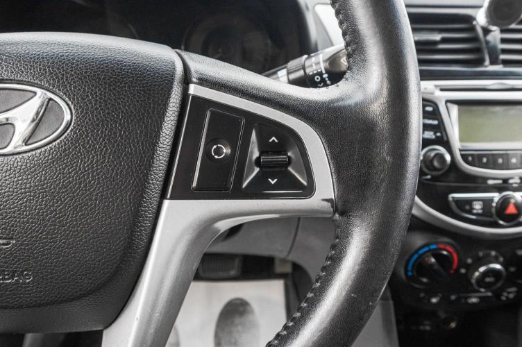 Hyundai Solaris 13 из 22