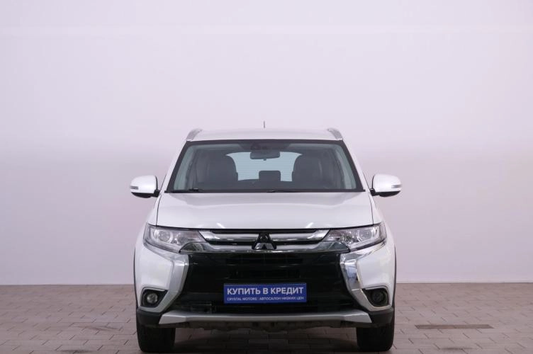 Mitsubishi Outlander 2 из 6