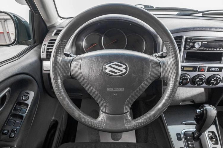 Suzuki Grand Vitara 13 из 23