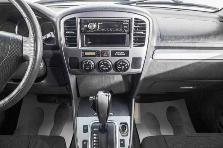 Suzuki Grand Vitara 15 из 23