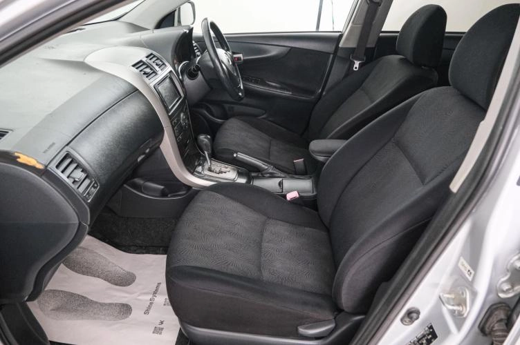 Toyota Corolla Fielder 13 из 22