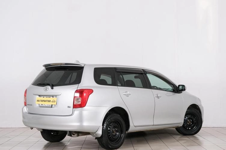 Toyota Corolla Fielder 6 из 22
