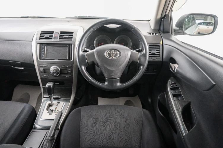 Toyota Corolla Fielder 14 из 22