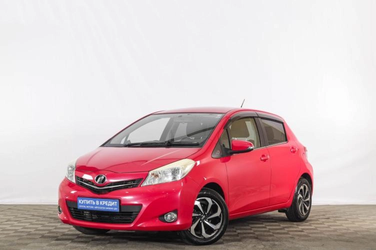 Toyota Vitz 3 из 6