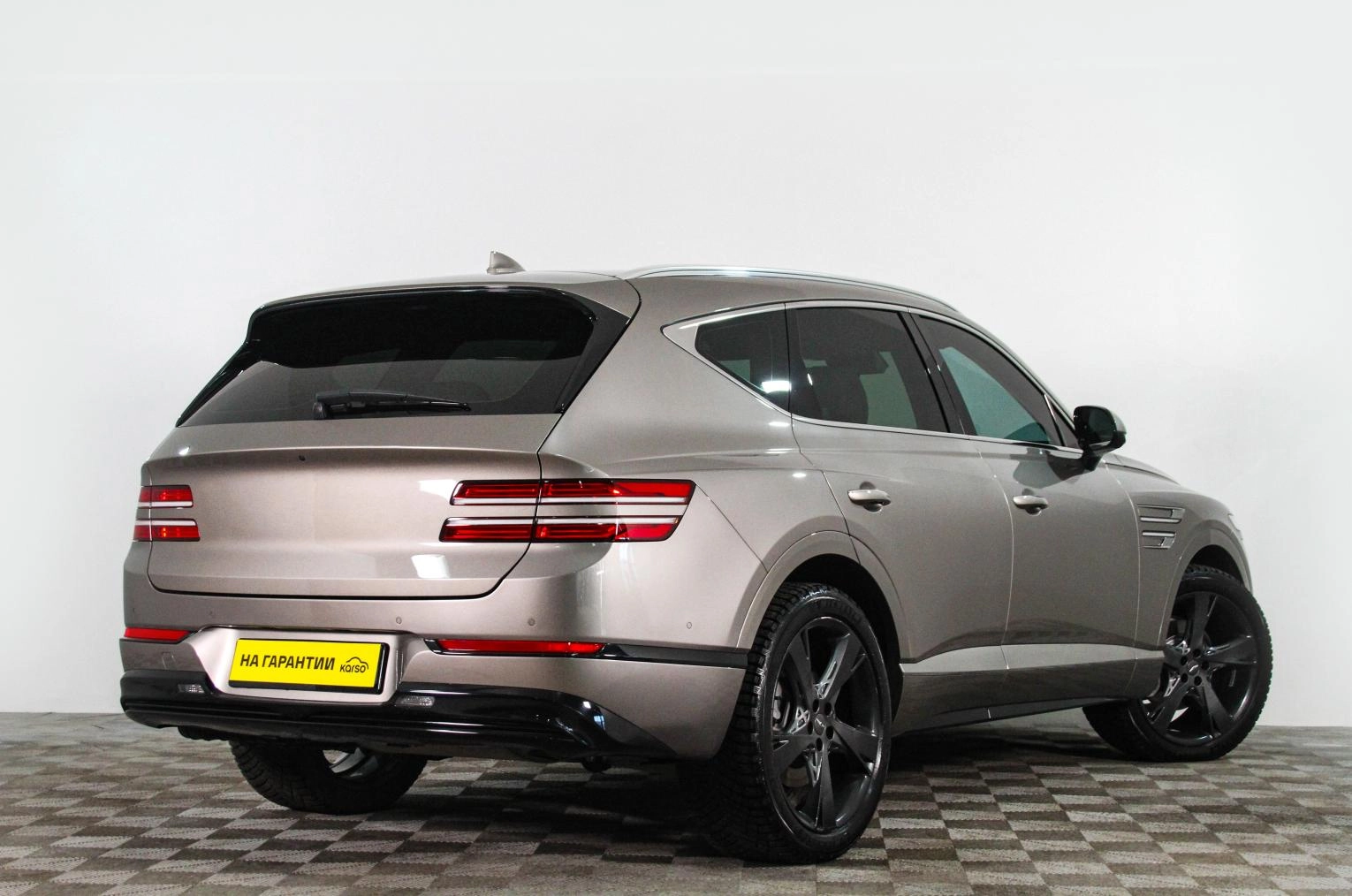 Genesis GV80 4 из 23