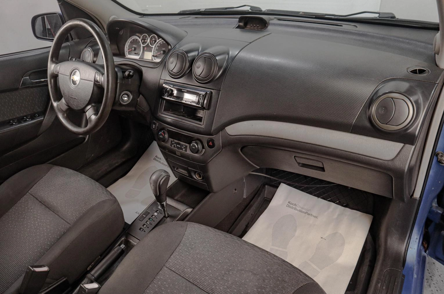 Chevrolet Aveo 14 из 15