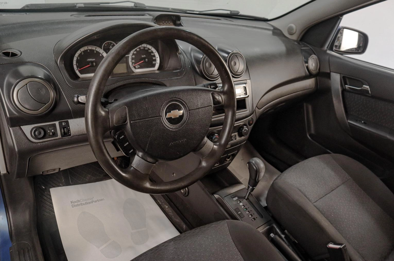 Chevrolet Aveo 7 из 15