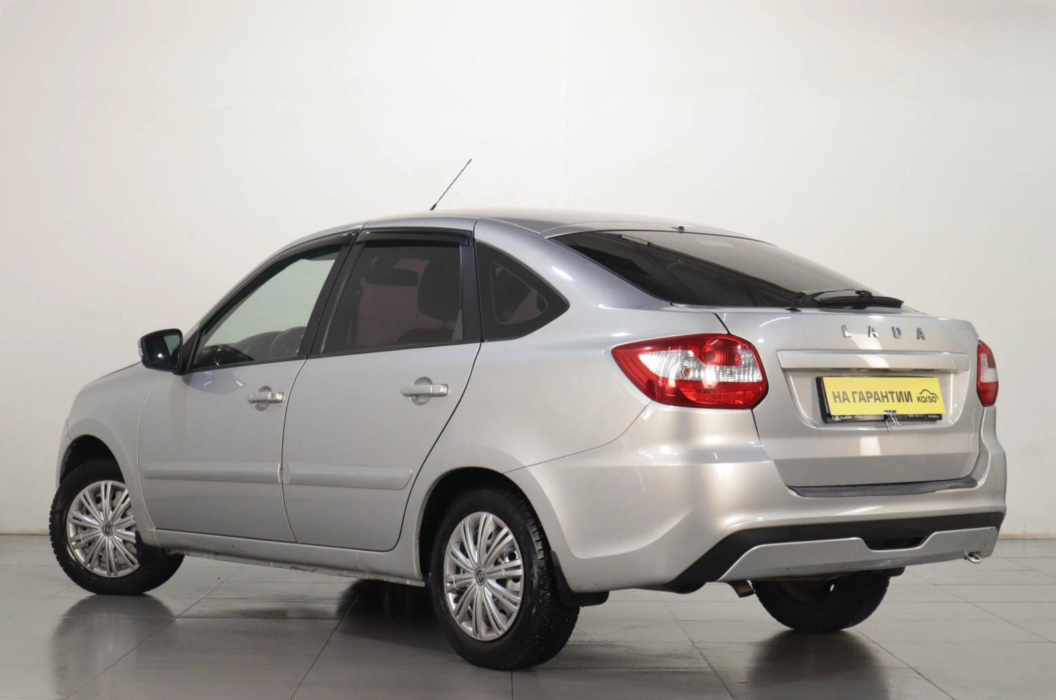 ВАЗ (LADA) Granta 4 из 15