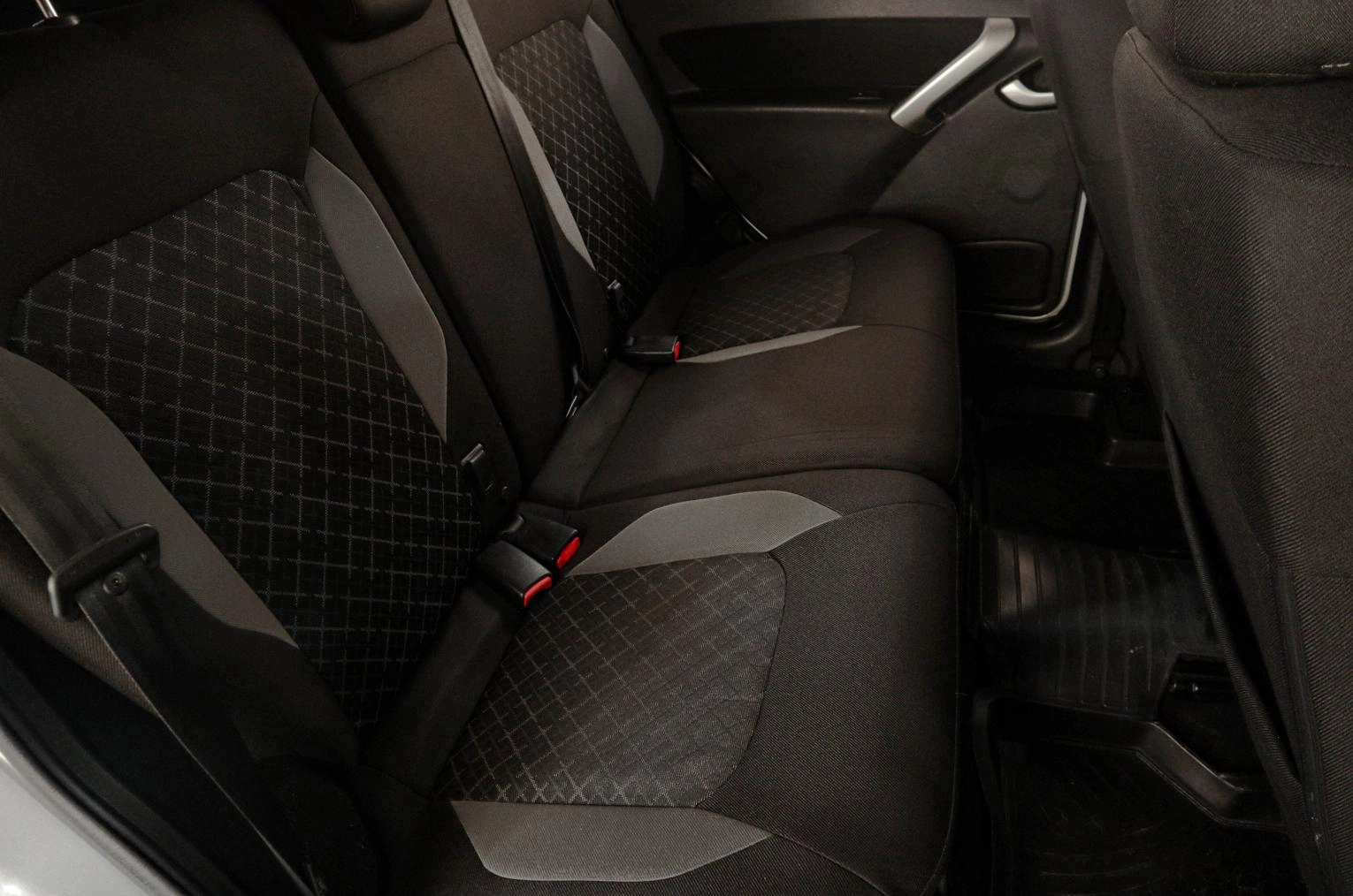 ВАЗ (LADA) Granta 14 из 15