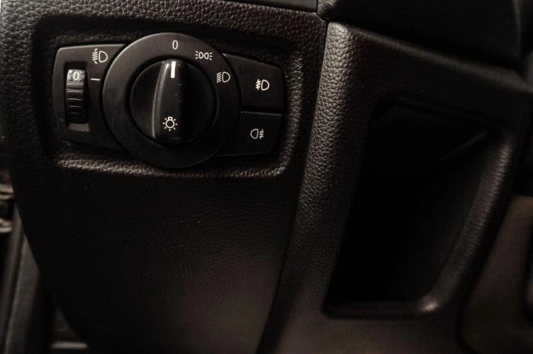 BMW 1 серия 9 из 15