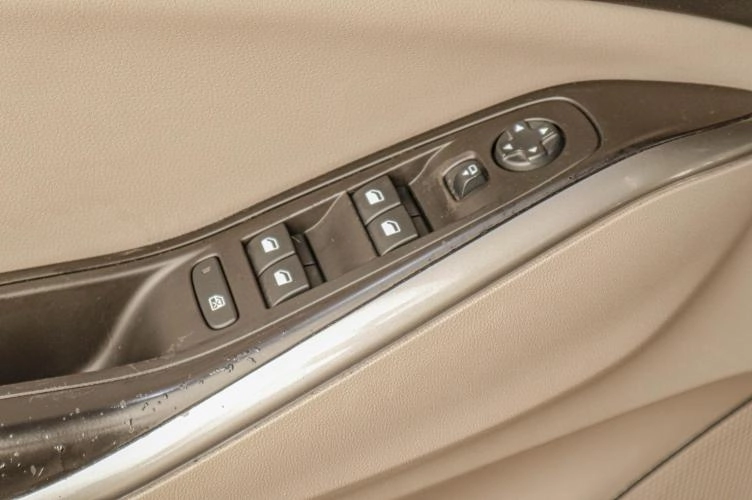 Opel Grandland X 8 из 20