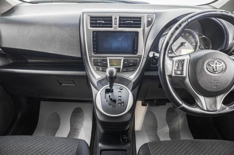 Toyota Ractis 15 из 23