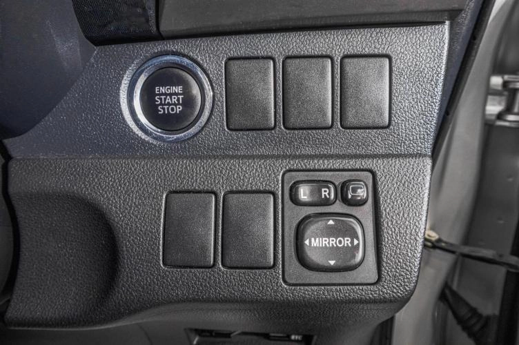 Toyota Ractis 10 из 23