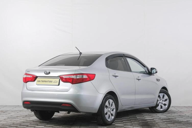 KIA Rio 6 из 6