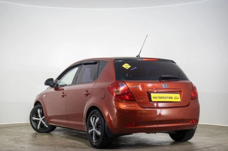 KIA cee'd 6 из 6