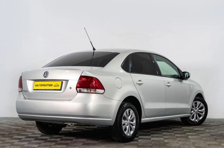 Volkswagen Polo 4 из 6