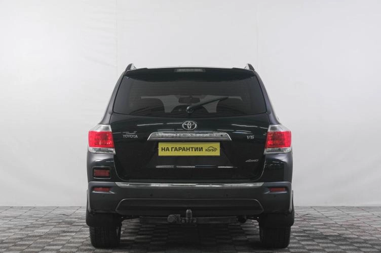 Toyota Highlander 5 из 6