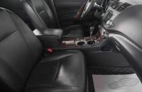 Toyota Highlander 10 из 27