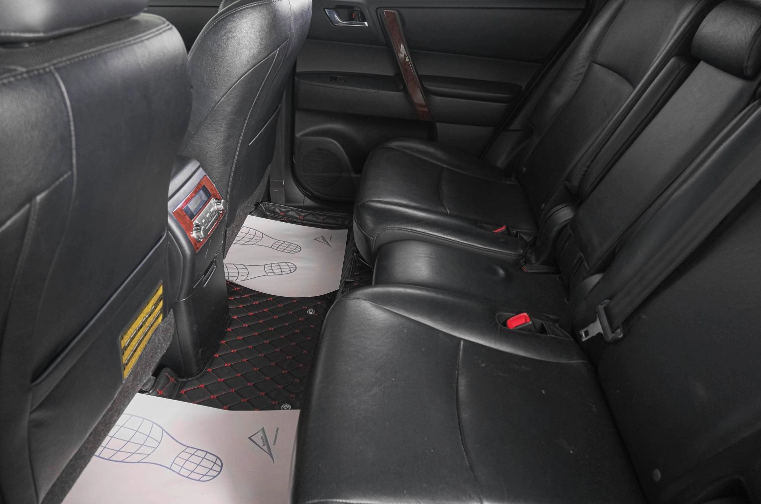 Toyota Highlander 8 из 27