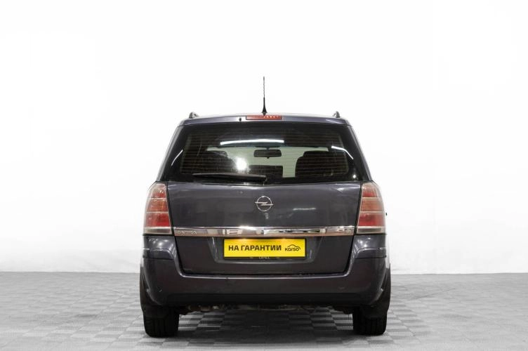 Opel Zafira 5 из 6