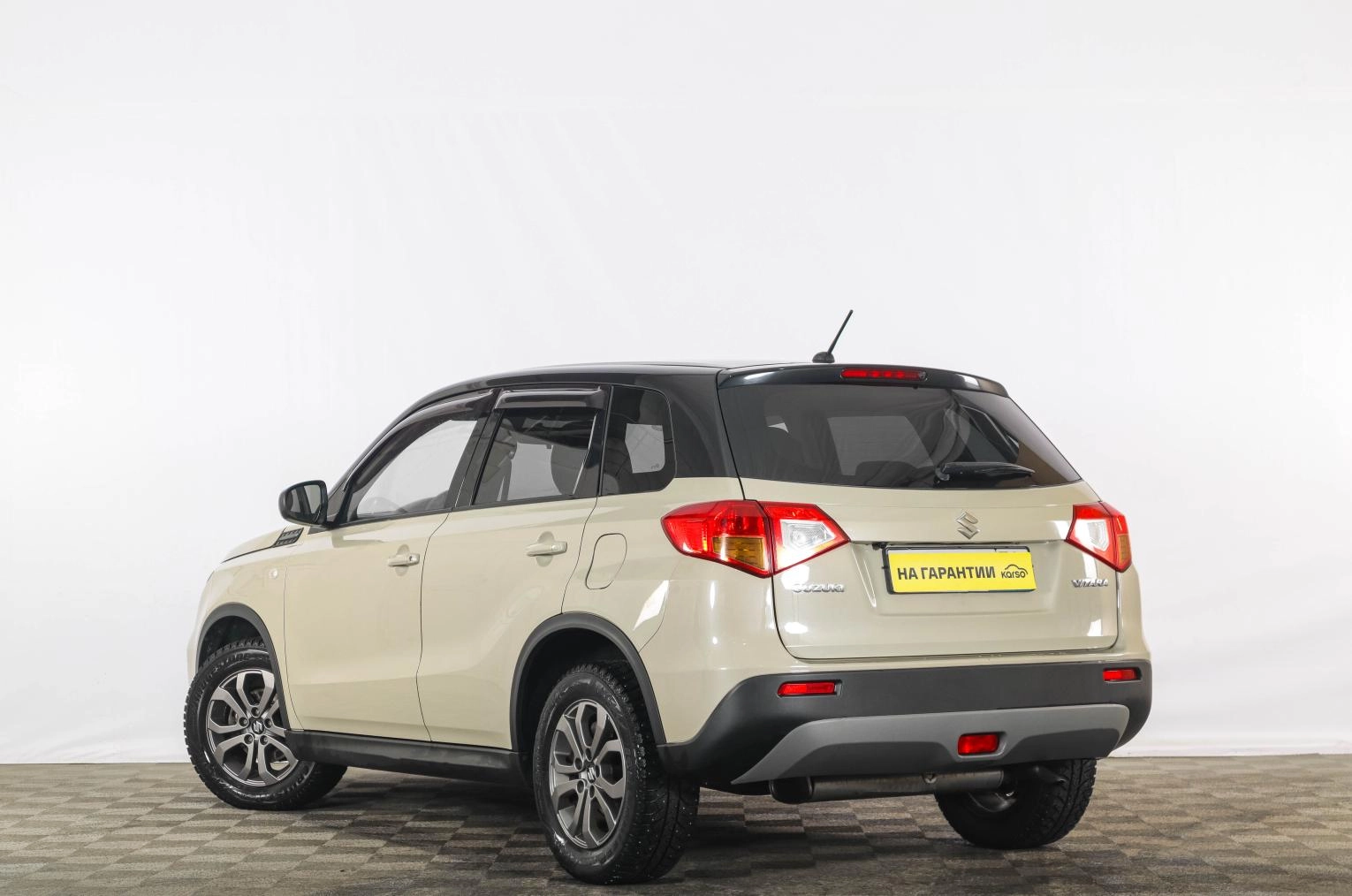 Suzuki Vitara 4 из 18