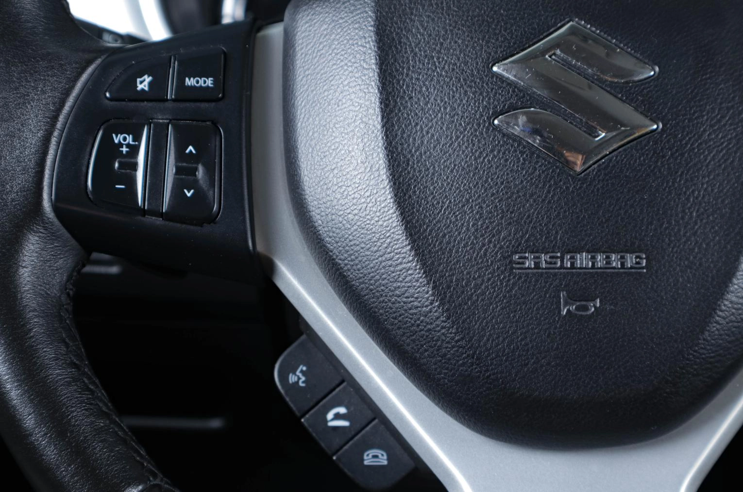 Suzuki Vitara 14 из 18