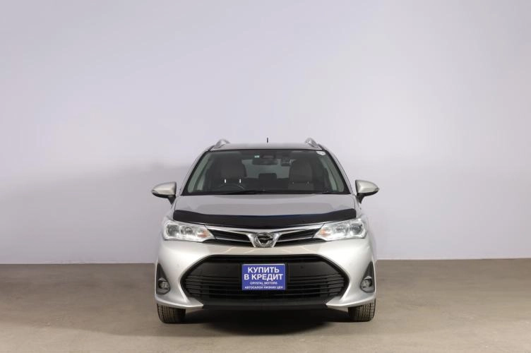 Toyota Corolla Fielder 4 из 6