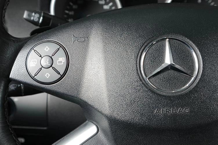 Mercedes-Benz M-класс 14 из 18