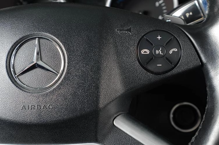 Mercedes-Benz M-класс 15 из 18