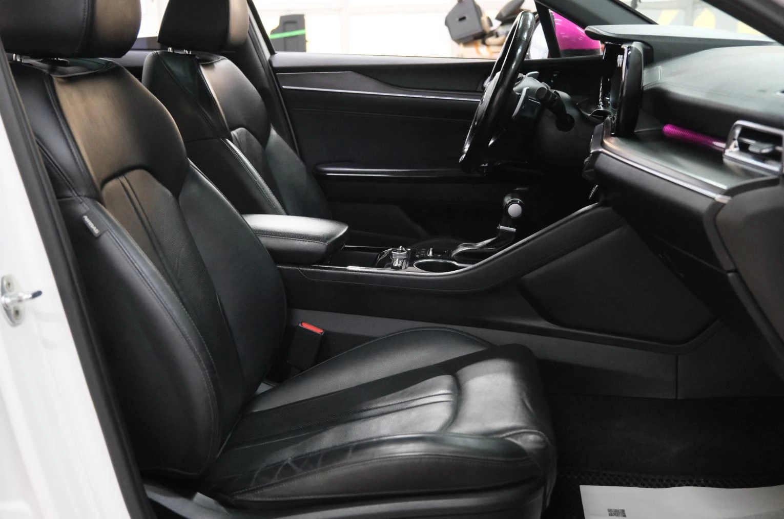 KIA K5 22 из 26