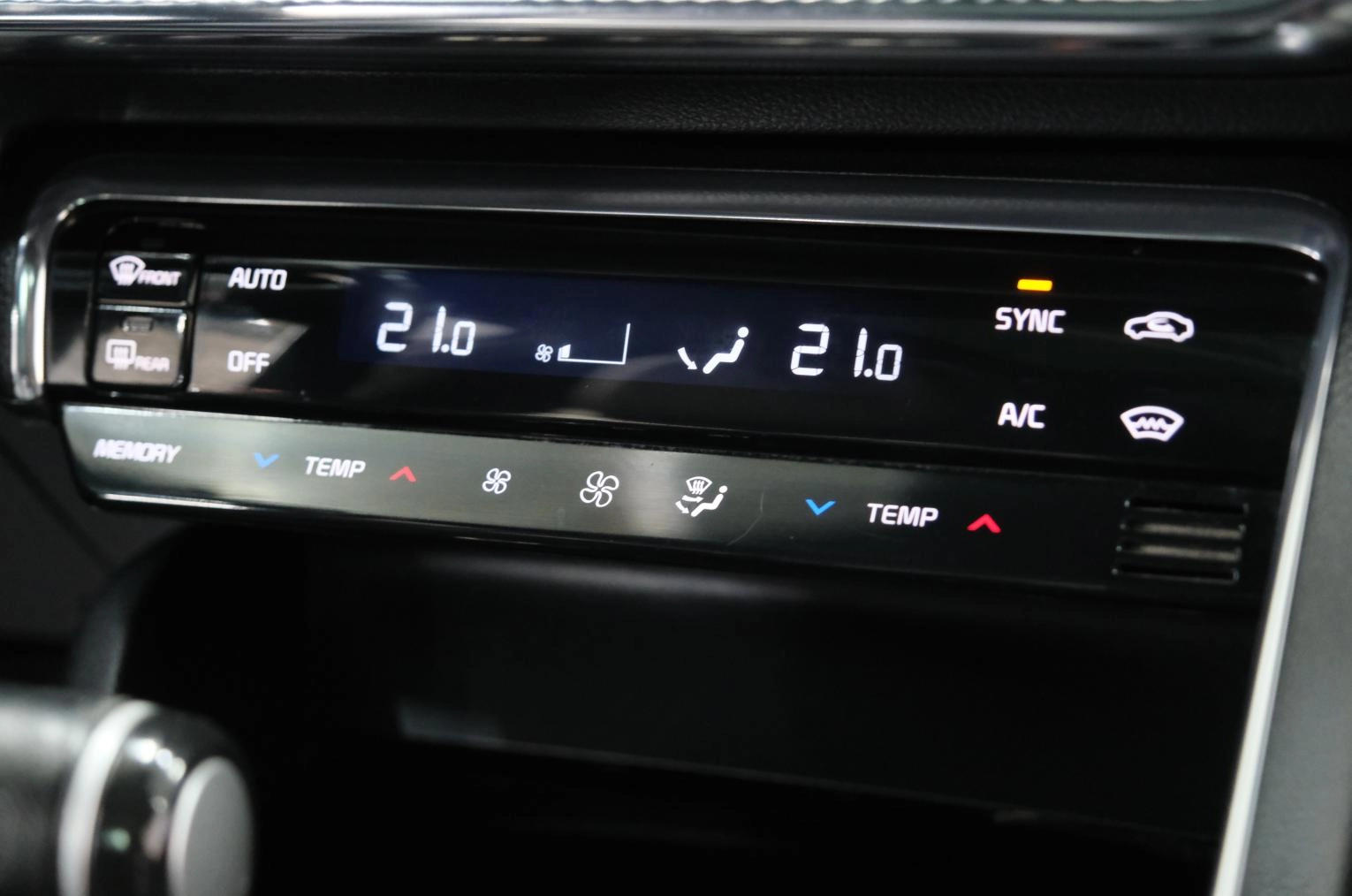 KIA K5 18 из 26