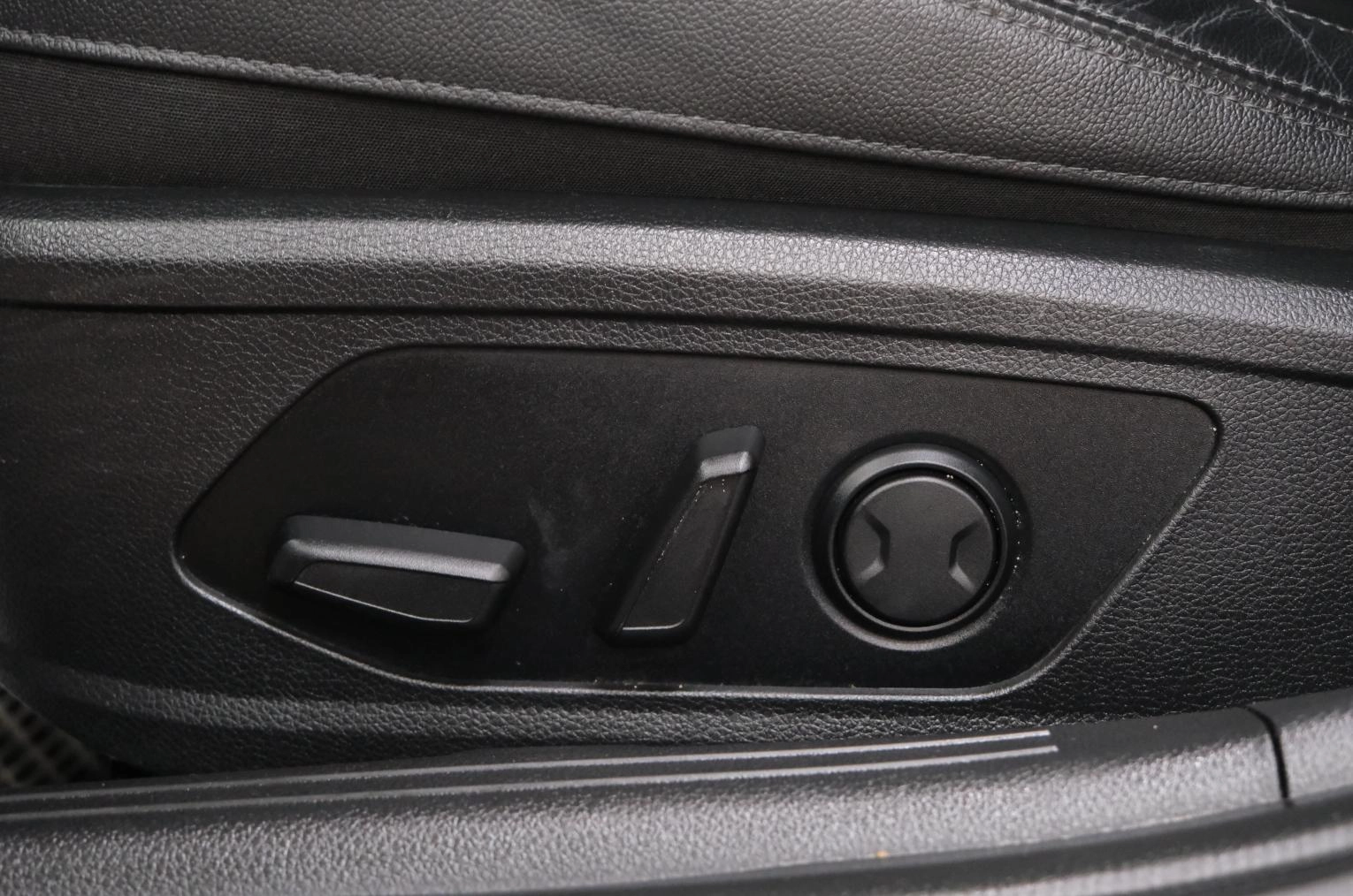 KIA K5 11 из 26