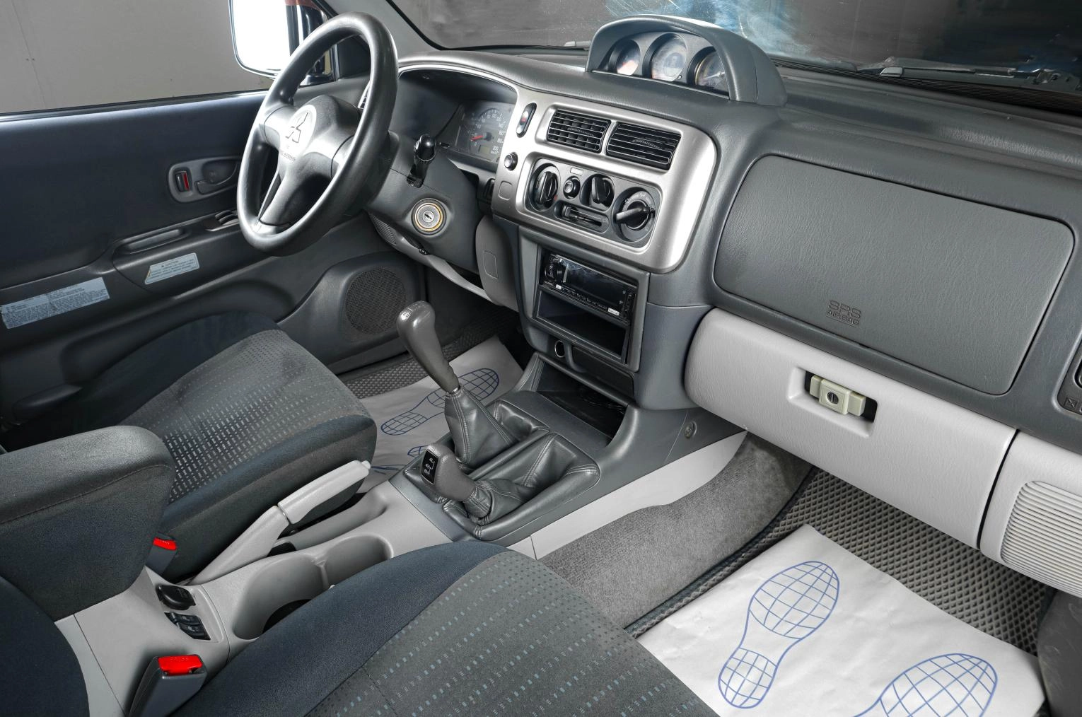 Mitsubishi Pajero Sport 10 из 16