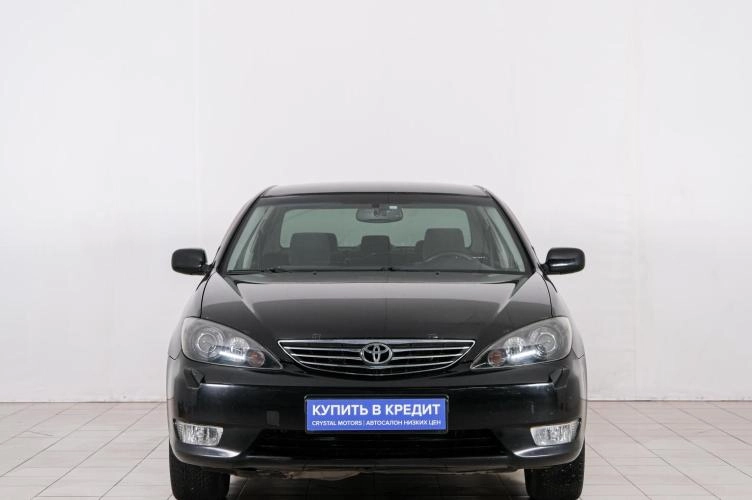 Toyota Camry 2 из 21