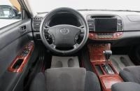 Toyota Camry 14 из 21
