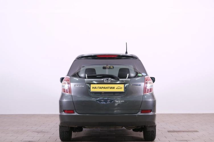 Honda Fit Shuttle 5 из 6