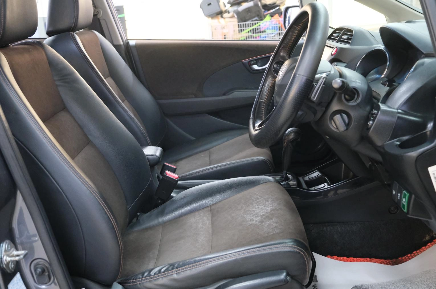 Honda Fit Shuttle 7 из 20