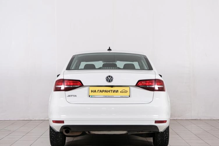 Volkswagen Jetta 5 из 6