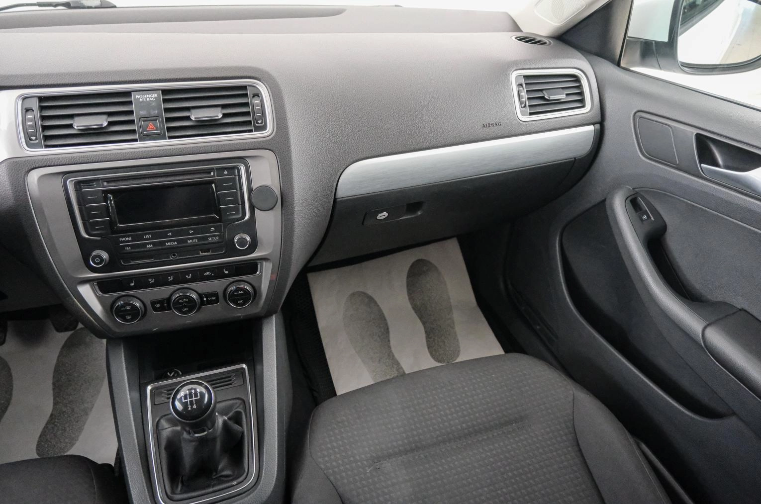 Volkswagen Jetta 11 из 22