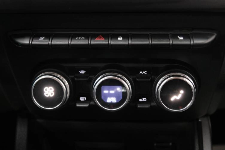Renault Duster 15 из 23