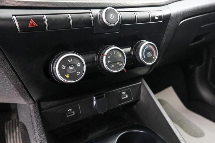 ВАЗ (LADA) Vesta 17 из 24