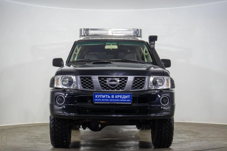 Nissan Patrol 2 из 6