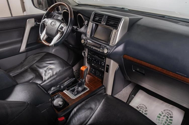 Toyota Land Cruiser Prado 19 из 20